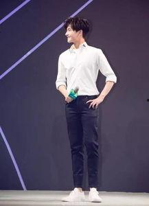 娱乐吃瓜酱杨洋,娱乐吃瓜酱中的璀璨明星